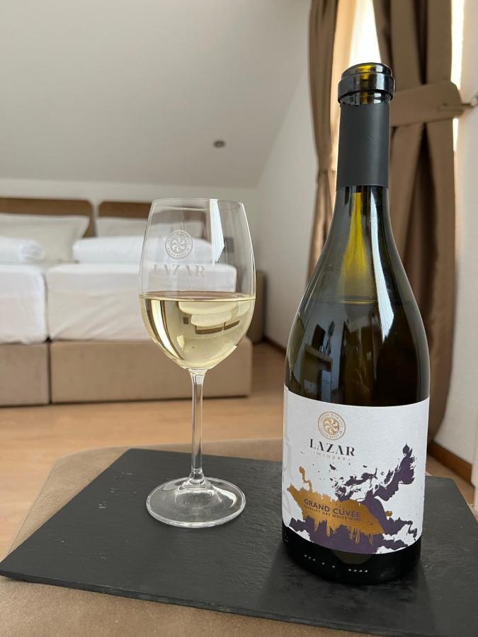 Lazar Winery Tourism B&B Rosoman ภายนอก รูปภาพ